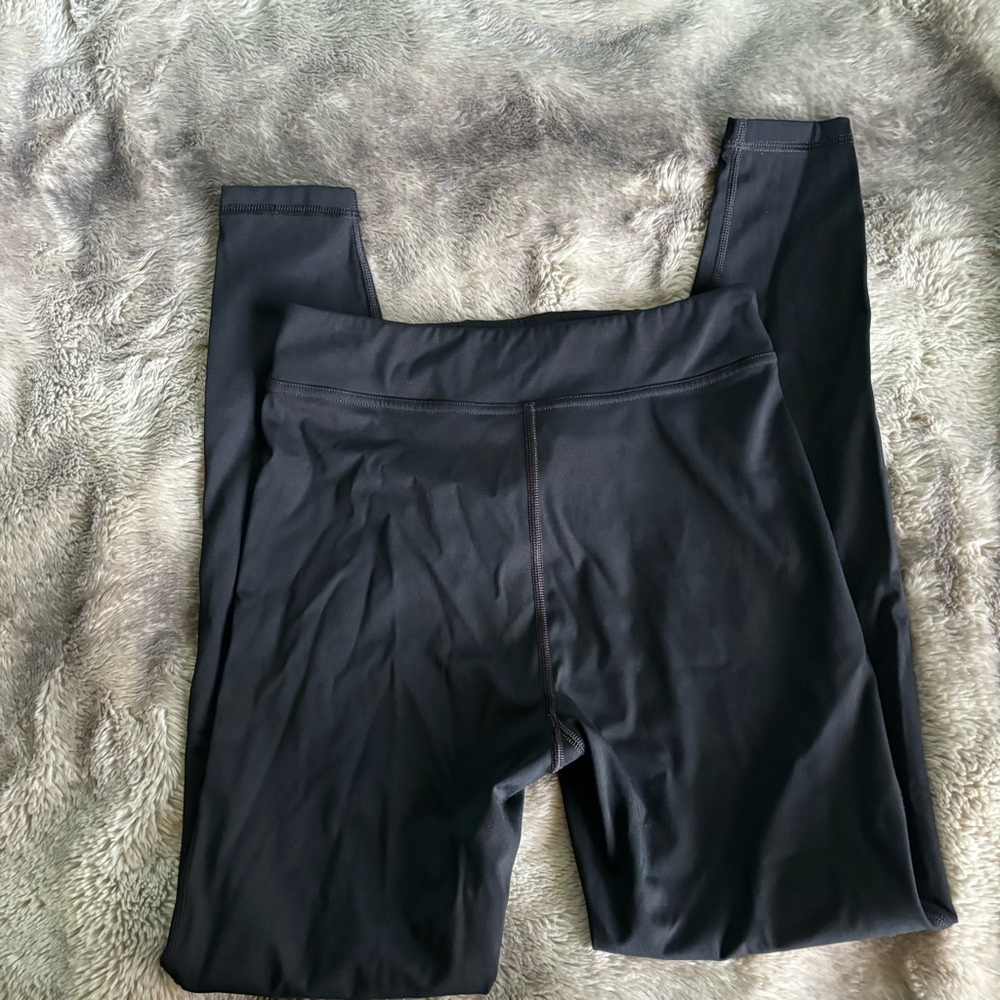 Savage X Fenty High Waist Leggings Size Medium New Without Tags Rihanna